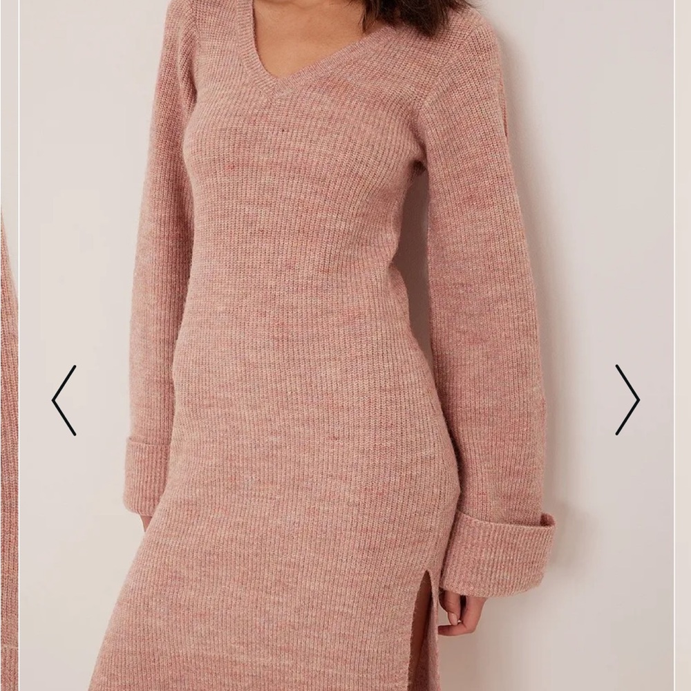 V-neck Knitted Midi Dress European brand NOT FOR SALE - Picture 2 of 9